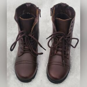 ♦️NWOT-Girls Steve Madden Military Inspired Lace-up & Internal Zipper Boots♦️